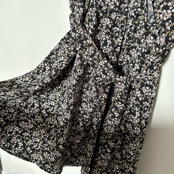 Belted floral mini dress - Picture 2 of 3